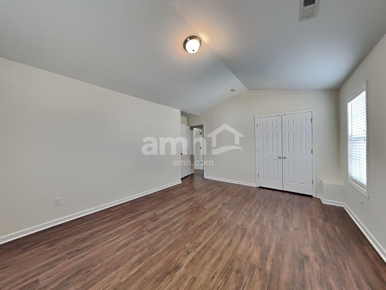 Building Photo - 2321 King Malcolm Ln