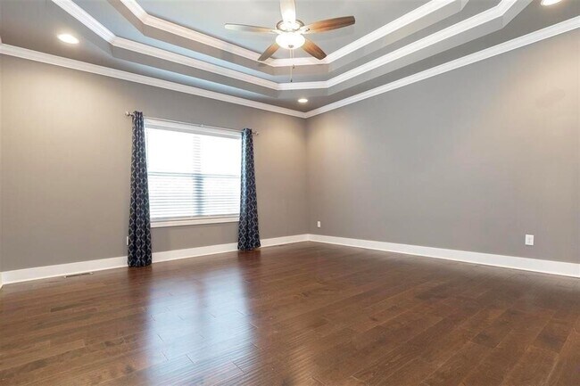 Building Photo - 413 Adalynn Cir