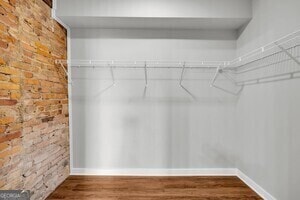 Building Photo - 86 S Forest Ave