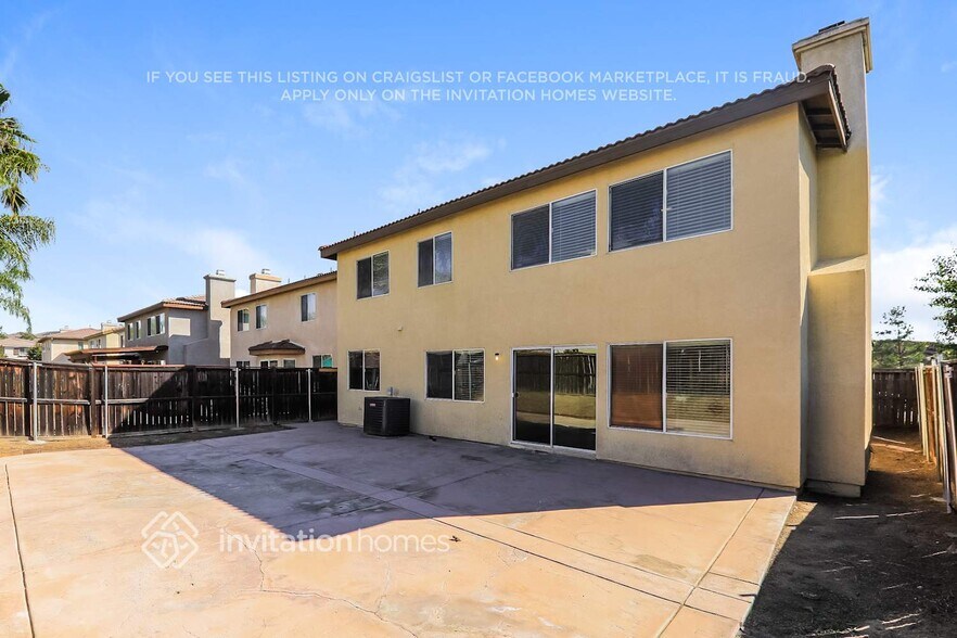 Building Photo - 40627 Cartier St