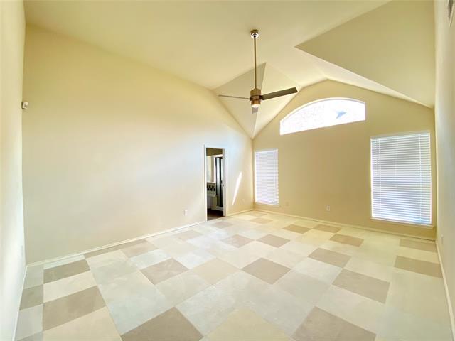 Building Photo - 1420 Hudspeth Dr