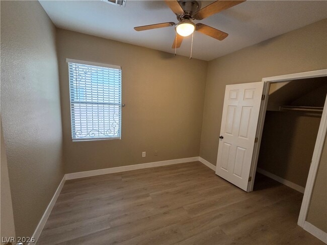 Building Photo - 3504 Lonesome Drum St