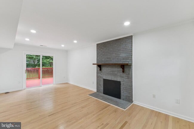 Building Photo - 13412 Princedale Dr
