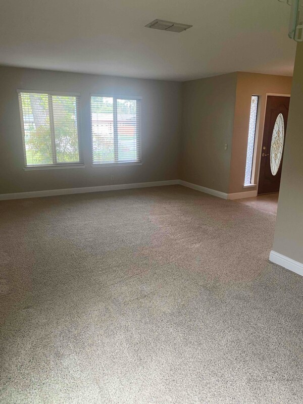 Building Photo - 5905 Small Hill Ct