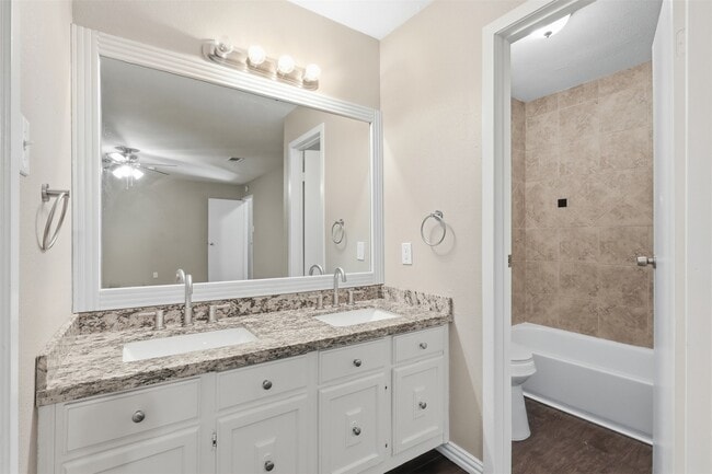 Building Photo - 971 N Red Cedar Cir