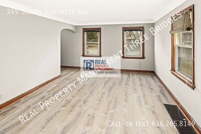 Building Photo - 249 S Hartnett Ave