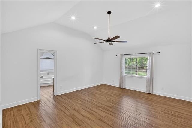 Building Photo - 401 Starling Dr