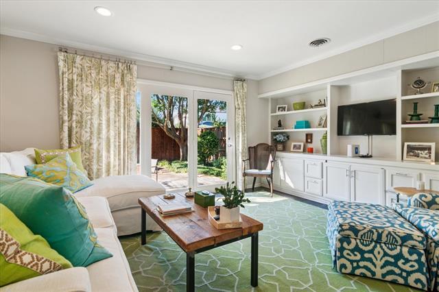 Building Photo - 3982 Highgrove Dr