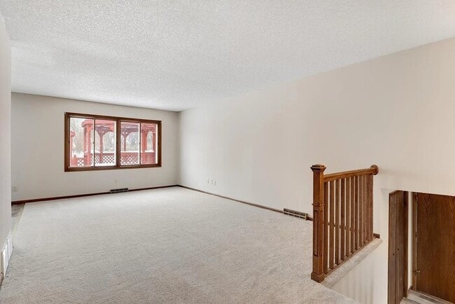 Building Photo - 2350 Erin Ct