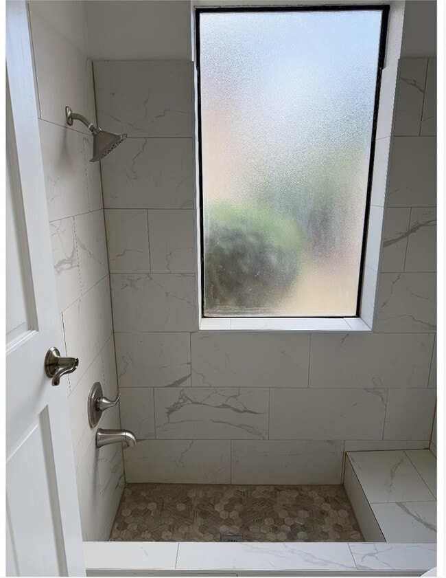 Building Photo - 2848 E Brown Rd