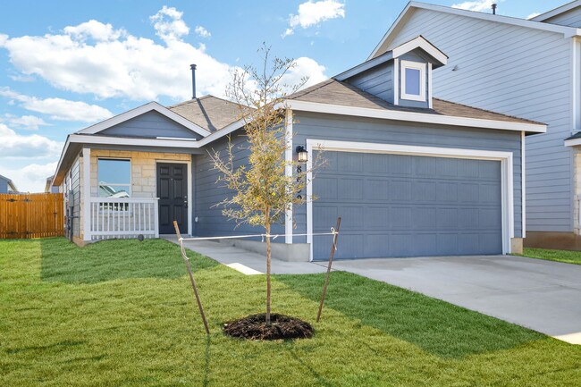 Building Photo - ***APPLICATION CURRENTLY UNDER REVIEW***MO...