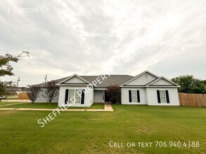 Building Photo - 2 Cotton Ct