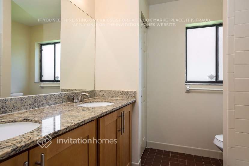 Building Photo - 8211 NW 53rd St