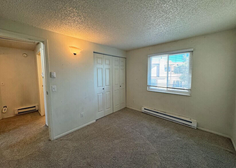 Building Photo - 1118 Darby St