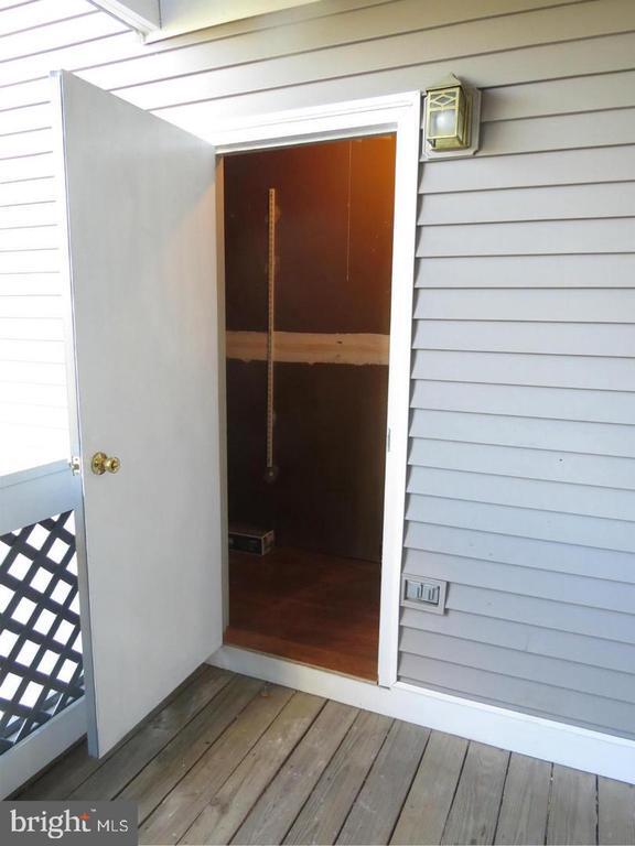 Building Photo - 12926 Grays Pointe Rd