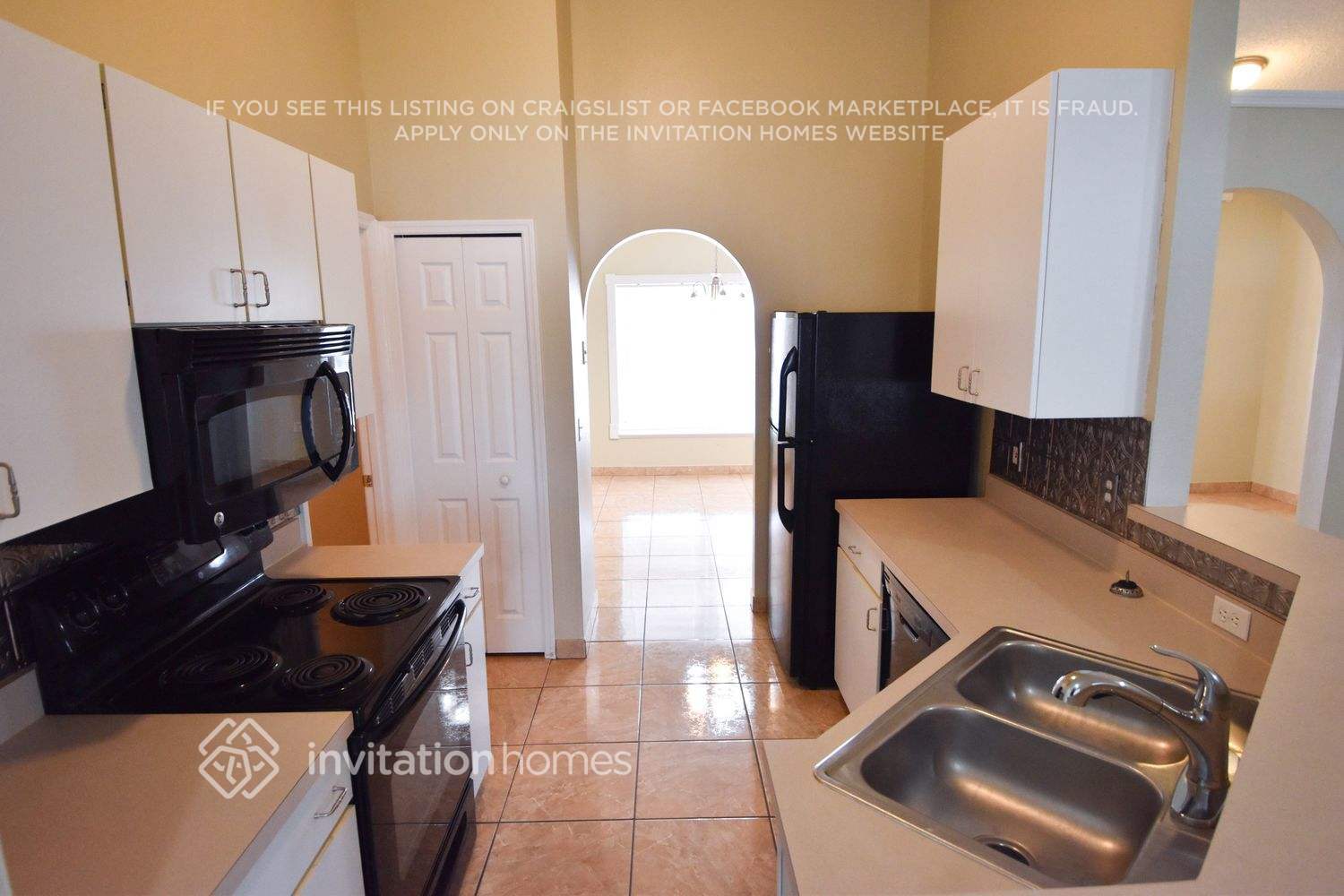 Building Photo - 1332 Banbridge Drive