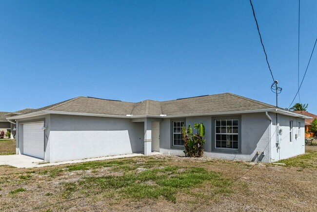 Building Photo - 3400 34th St SW