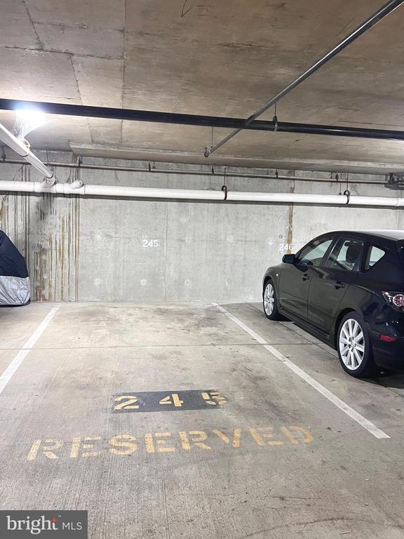 Building Photo - 1570 Spring Gate Dr.