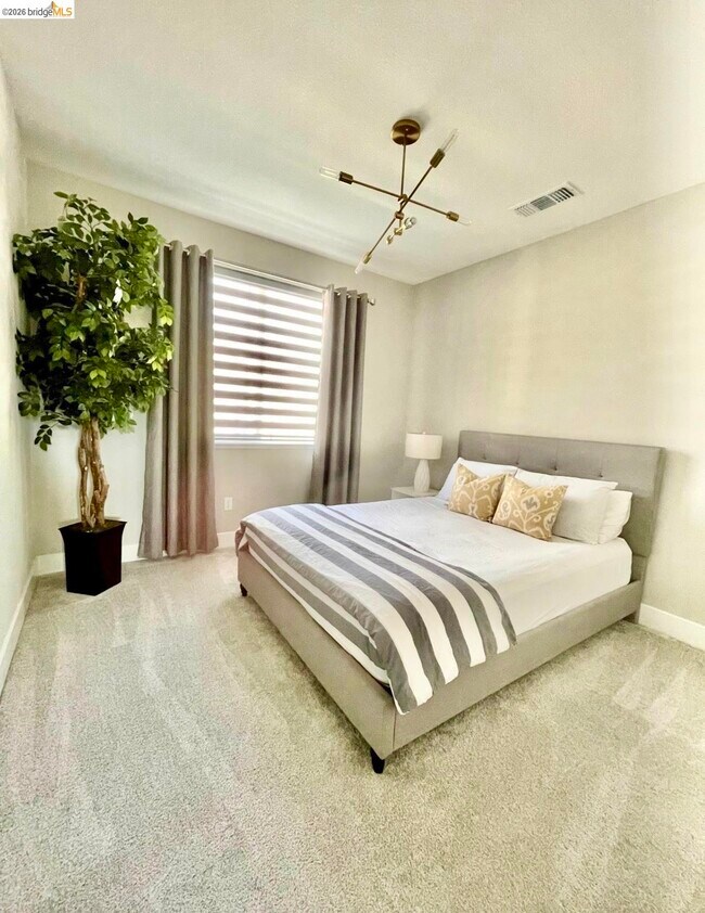 Building Photo - 183 Goose Creek Ave