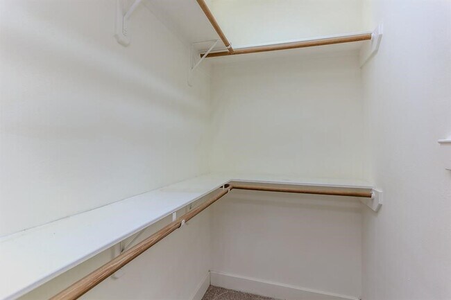 Building Photo - 4406 Koehler St