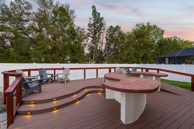 Building Photo - 14330 Tree Swallow Way