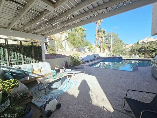 Building Photo - 2449 Sage Pointe Cir