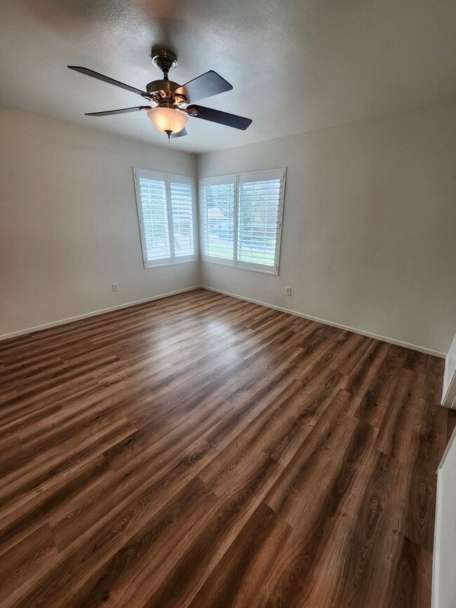 Building Photo - Big backyard with lots of upgrades