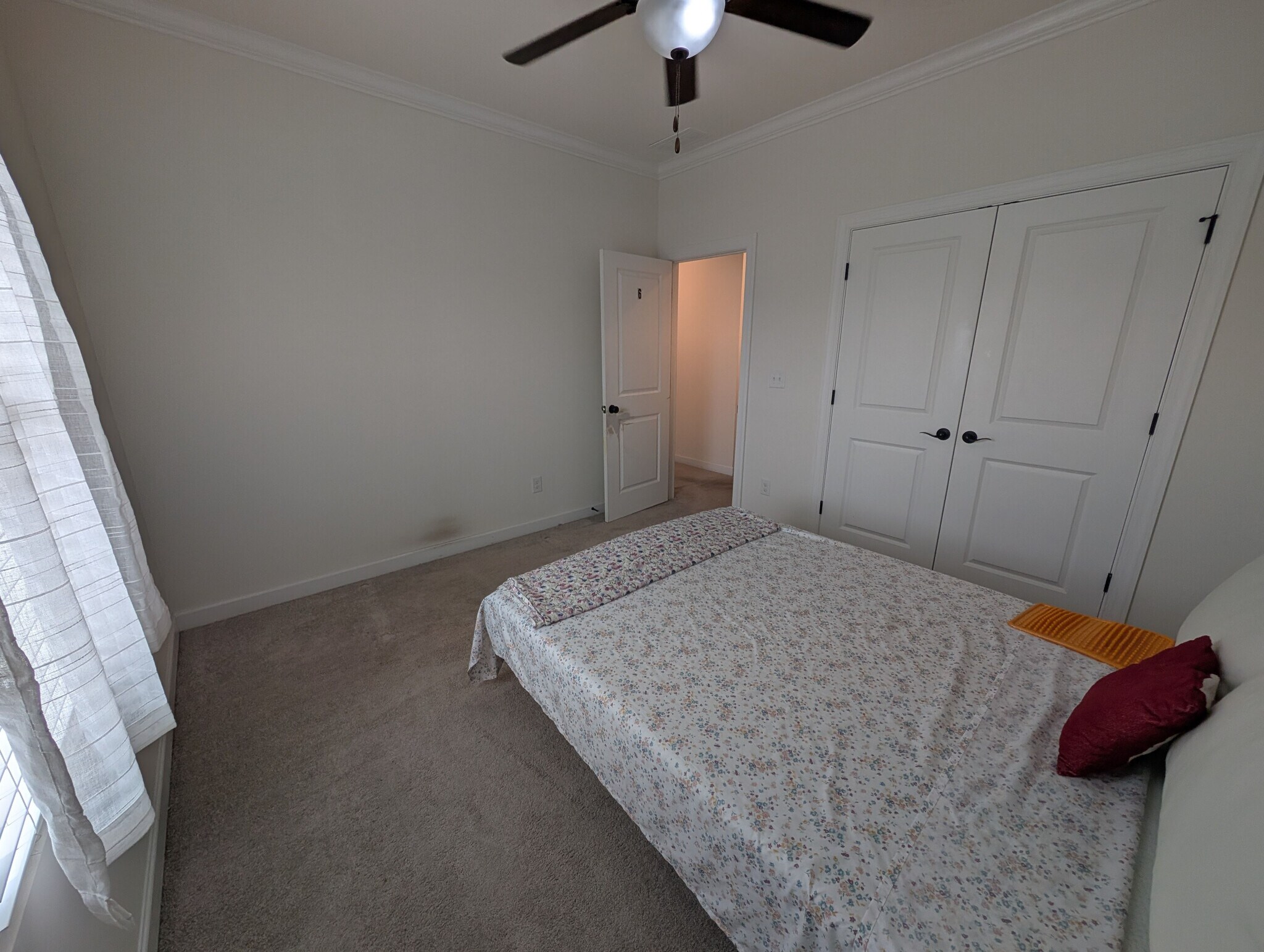 Building Photo - Room in House on Rupell Dr