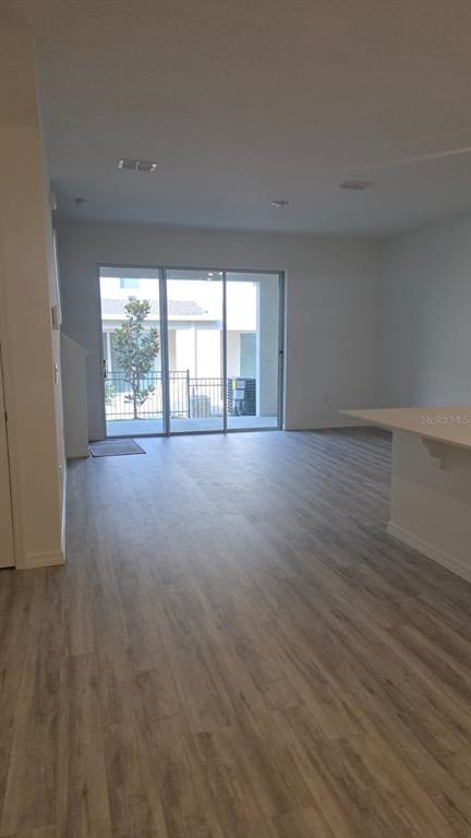 Building Photo - 2613 Olympic Ct