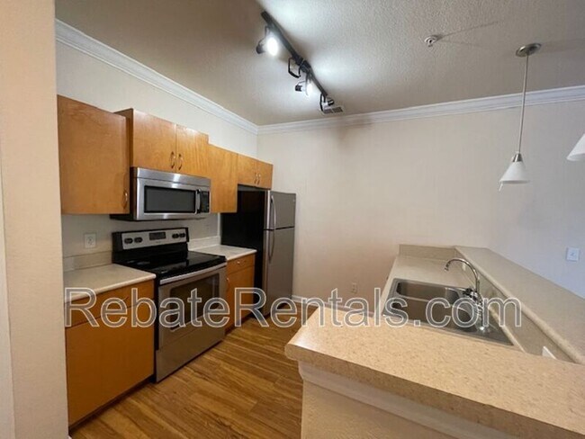 Building Photo - 8290 Gate Pkwy W