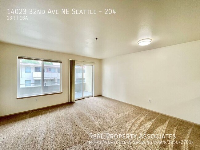 Building Photo - 14023 32nd Ave NE