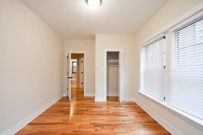 Building Photo - 1034 Dempster St