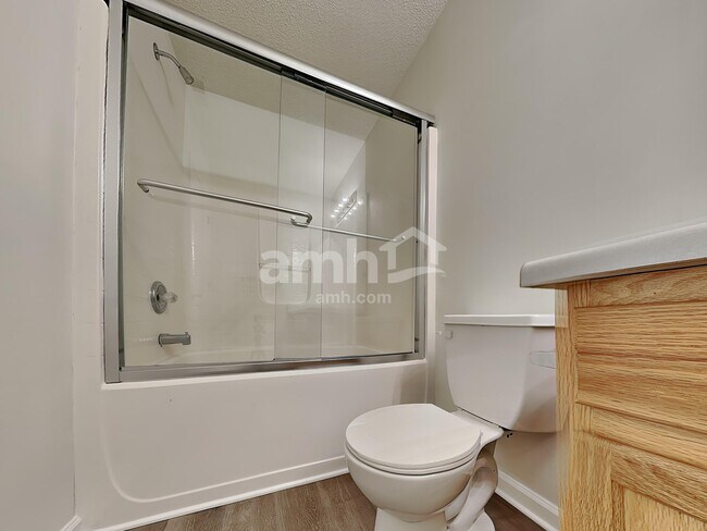 Building Photo - 5821 Arbaugh Ct