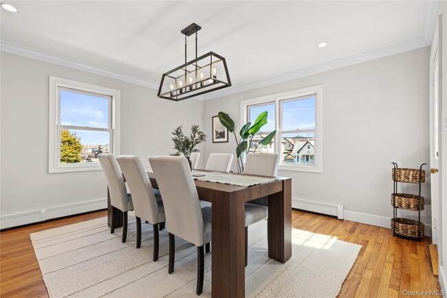 Building Photo - 175 Roosevelt Blvd