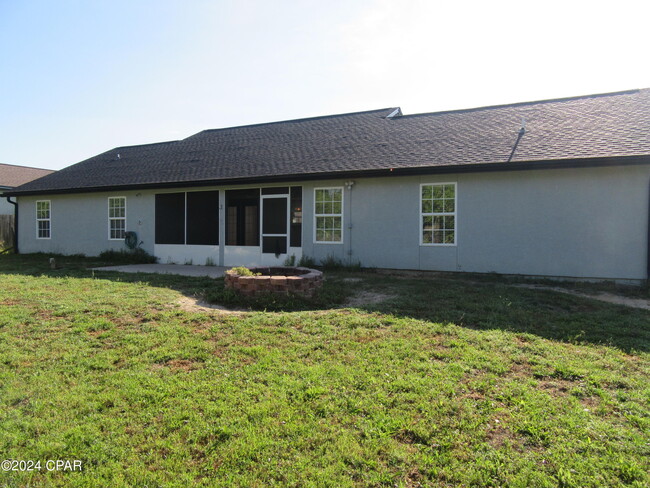 Building Photo - 918 Amber Way