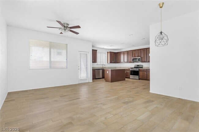 Building Photo - 8076 Satin Carnation Ln