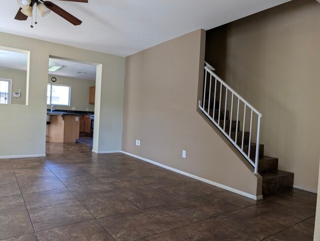 Building Photo - 4179 E Wading Pond Dr