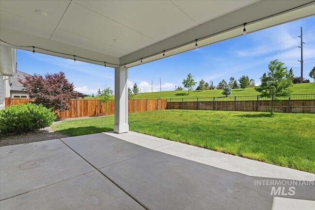 Building Photo - 2374 S Pelion Way