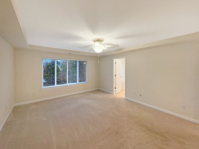 Building Photo - Spacious Rockport home in beautiful Bothell Community