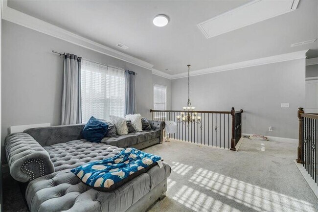 Building Photo - 3355 Palmer Lake Pointe