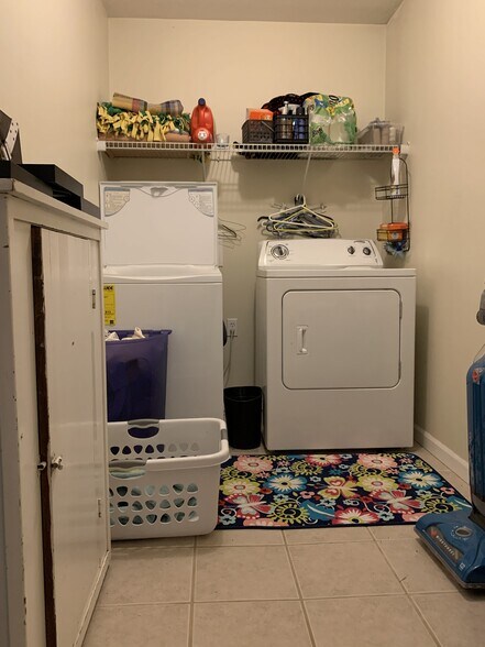 1st Floor Laundry - 108 Heidi Ct