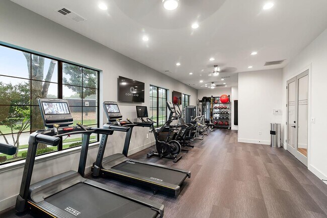 Building Photo - 9510 Westpark Dr