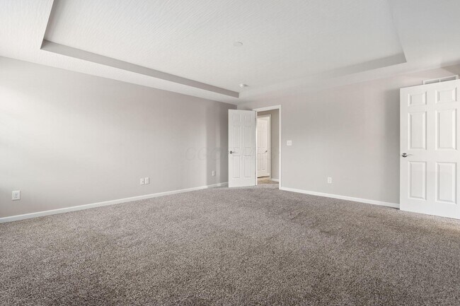 Building Photo - 578 Tallman St