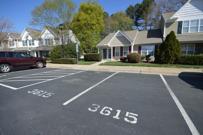 Building Photo - 3615 Bison Hill Ln