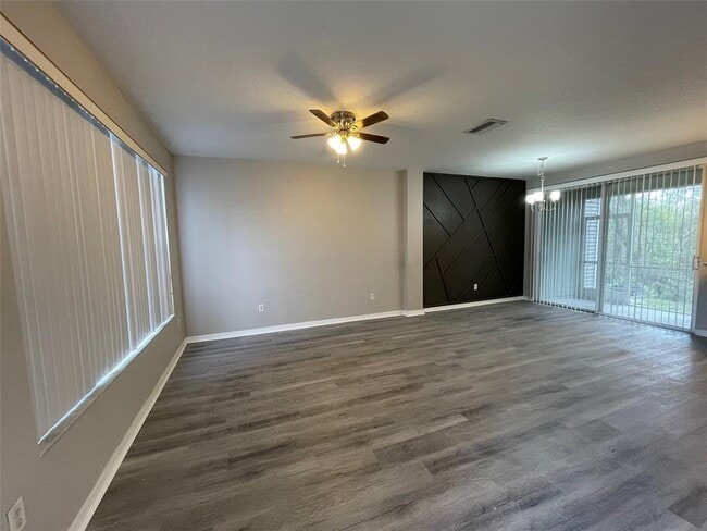 Building Photo - 11033 Black Swan Ct
