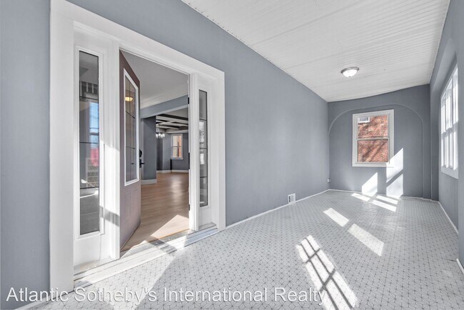 Building Photo - 6 br, 4 bath House - 806 W 34th Street