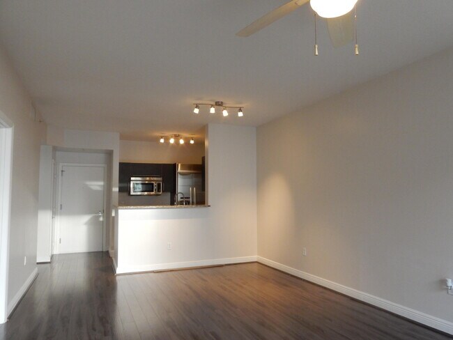 Building Photo - 550 Okeechobee Blvd