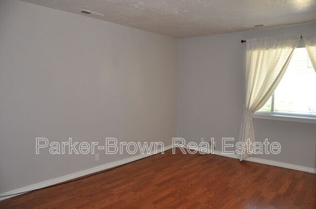 Building Photo - 7265 S 1950 E