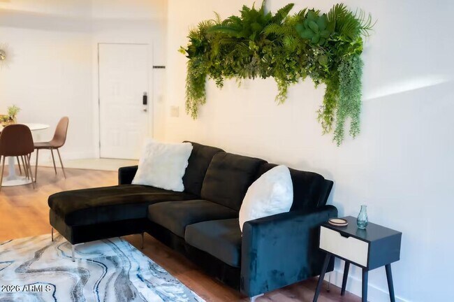 Building Photo - 6900 E Princess Dr