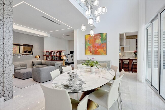 Building Photo - 20824 NE 37th Ave